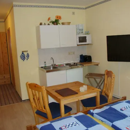 Апартаменти Haus Vaterland Sellin Sellin (Rugen)