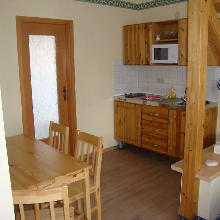 Апартаменти Haus Vaterland Sellin